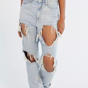 Urban Outfitters High-Waisted Mom Jeans